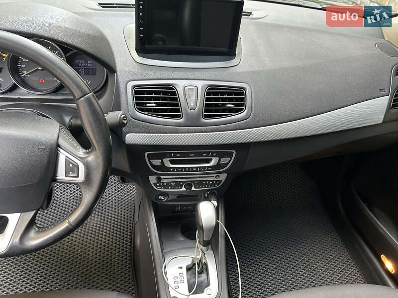 Седан Renault Fluence 2012 в Днепре