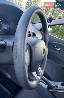 Седан Renault Fluence 2013 в 