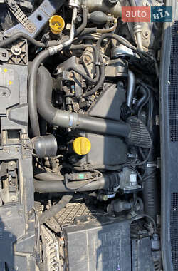 Седан Renault Fluence 2013 в 