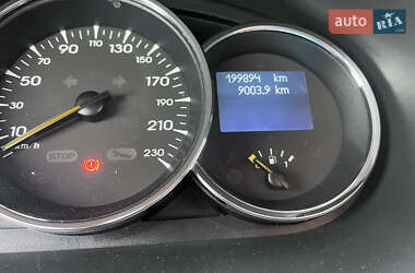 Седан Renault Fluence 2011 в 