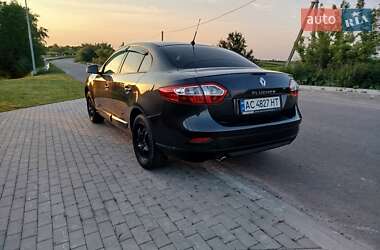 Седан Renault Fluence 2011 в 