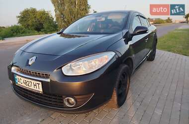 Седан Renault Fluence 2011 в 