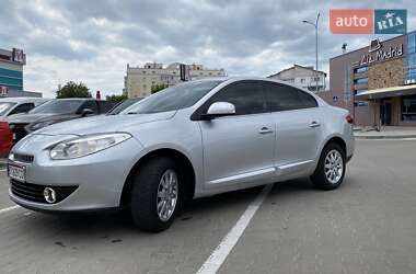 Седан Renault Fluence 2011 в Киеве