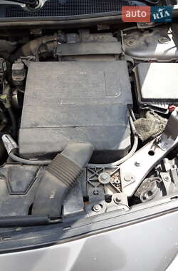 Седан Renault Fluence 2011 в 