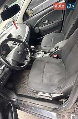 Седан Renault Fluence 2013 в 