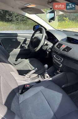 Седан Renault Fluence 2014 в 