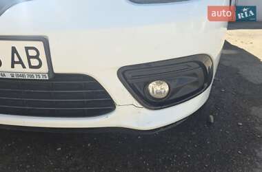 Седан Renault Fluence 2013 в 