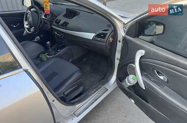 Седан Renault Fluence 2010 в 