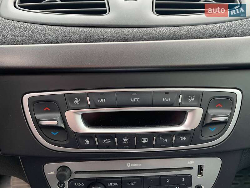 Седан Renault Fluence 2015 в Києві