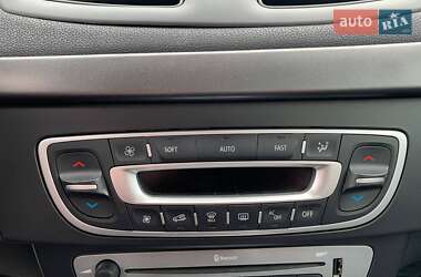 Седан Renault Fluence 2015 в 