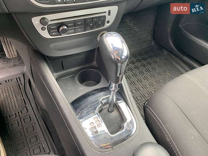 Седан Renault Fluence 2015 в Києві