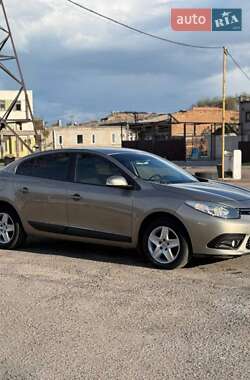 Седан Renault Fluence 2015 в Запоріжжі