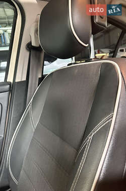 Седан Renault Fluence 2013 в 