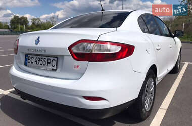 Седан Renault Fluence 2010 в 