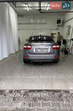 Седан Renault Fluence 2010 в 