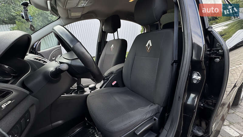 Седан Renault Fluence 2011 в Ивано-Франковске