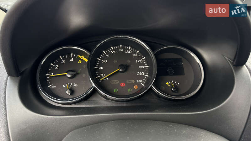 Седан Renault Fluence 2011 в Ивано-Франковске