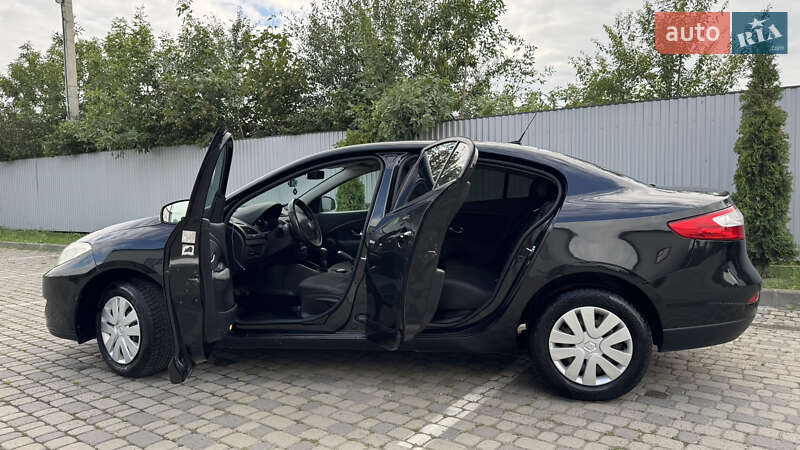 Седан Renault Fluence 2011 в Ивано-Франковске