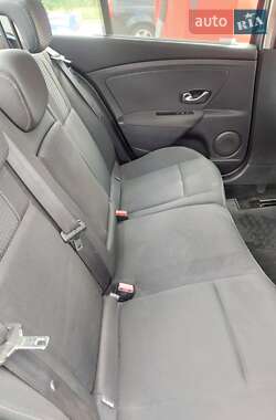 Седан Renault Fluence 2011 в Львове