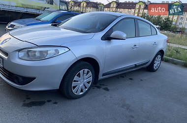 Седан Renault Fluence 2010 в 