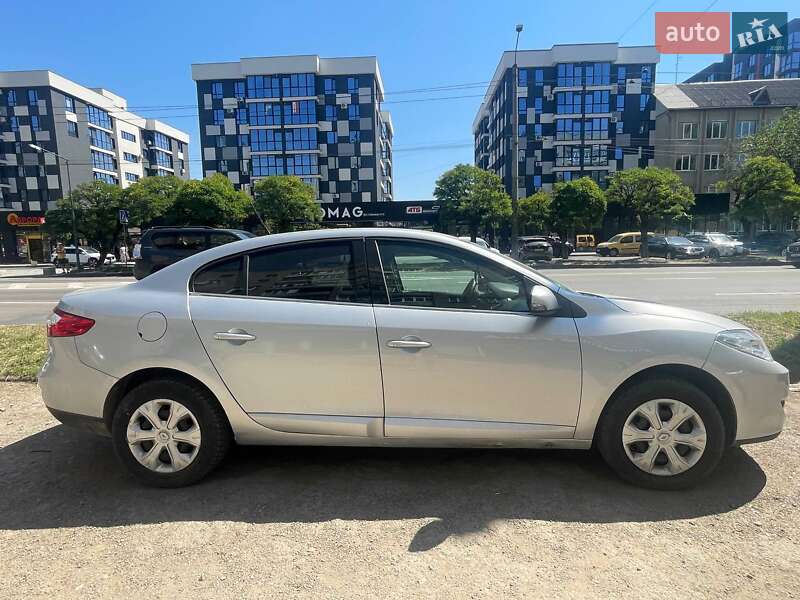 Седан Renault Fluence 2011 в Ивано-Франковске фото 3 Седан Renault Fluence 2011 в Ивано-Франковске