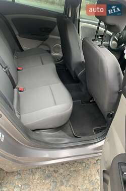 Седан Renault Fluence 2011 в 