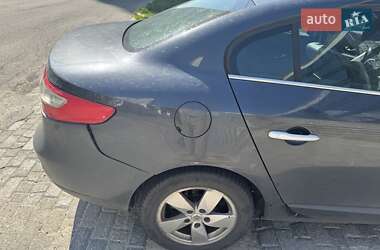 Седан Renault Fluence 2012 в 