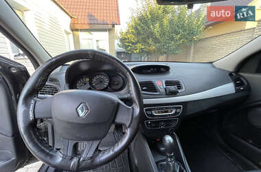 Седан Renault Fluence 2010 в 