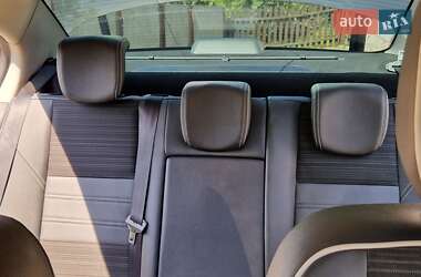 Седан Renault Fluence 2015 в 