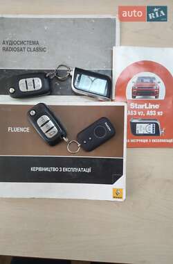 Седан Renault Fluence 2012 в 