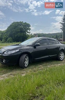 Седан Renault Fluence 2012 в 