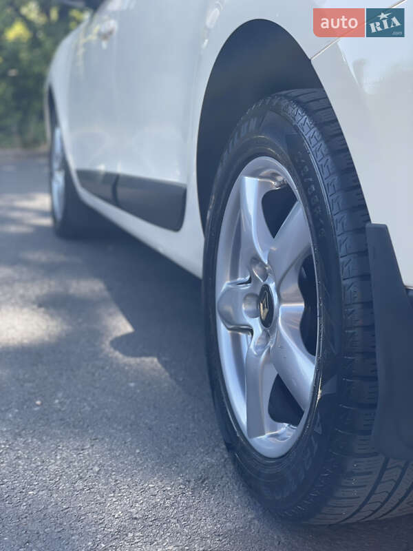 Седан Renault Fluence 2013 в Одессе фото 25 Седан Renault Fluence 2013 в Одессе