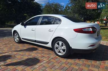 Седан Renault Fluence 2012 в 
