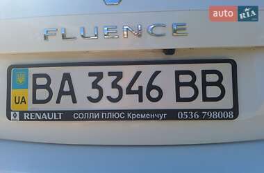 Седан Renault Fluence 2012 в 
