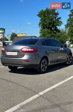 Седан Renault Fluence 2016 в 