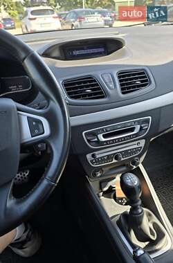 Седан Renault Fluence 2012 в Нетешине