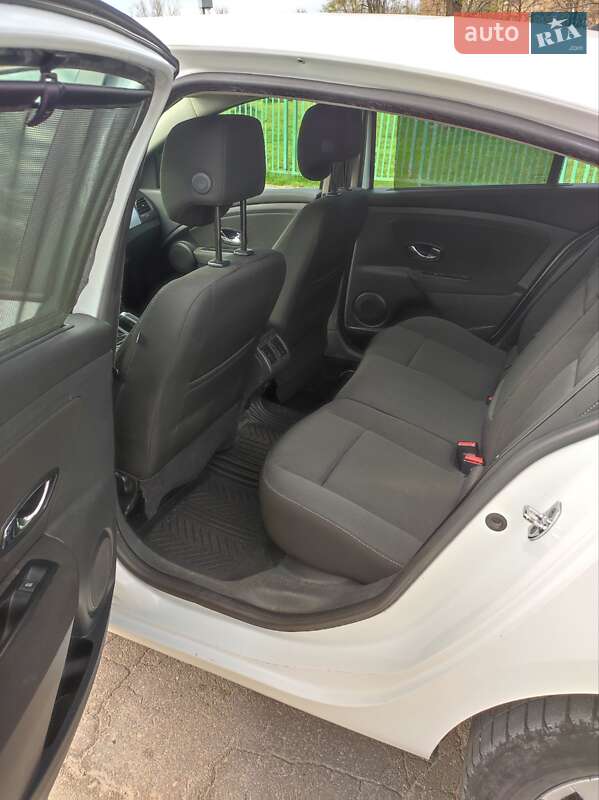 Седан Renault Fluence 2012 в Запорожье