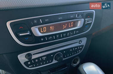 Седан Renault Fluence 2010 в 