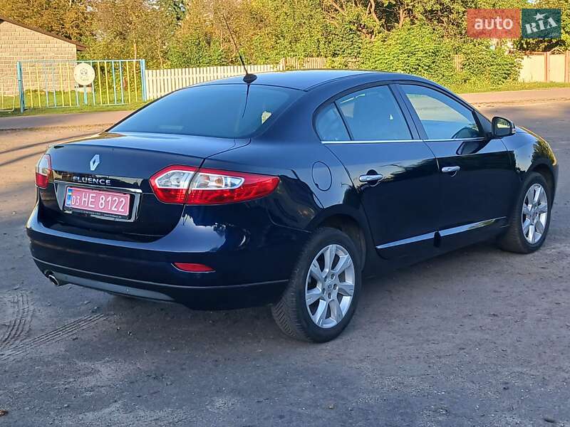 Седан Renault Fluence 2011 в Дубно