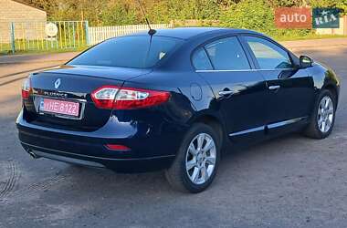 Седан Renault Fluence 2011 в 