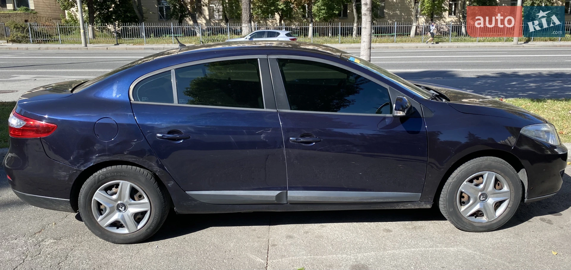 2011 Renault Fluence - мініатюра 17