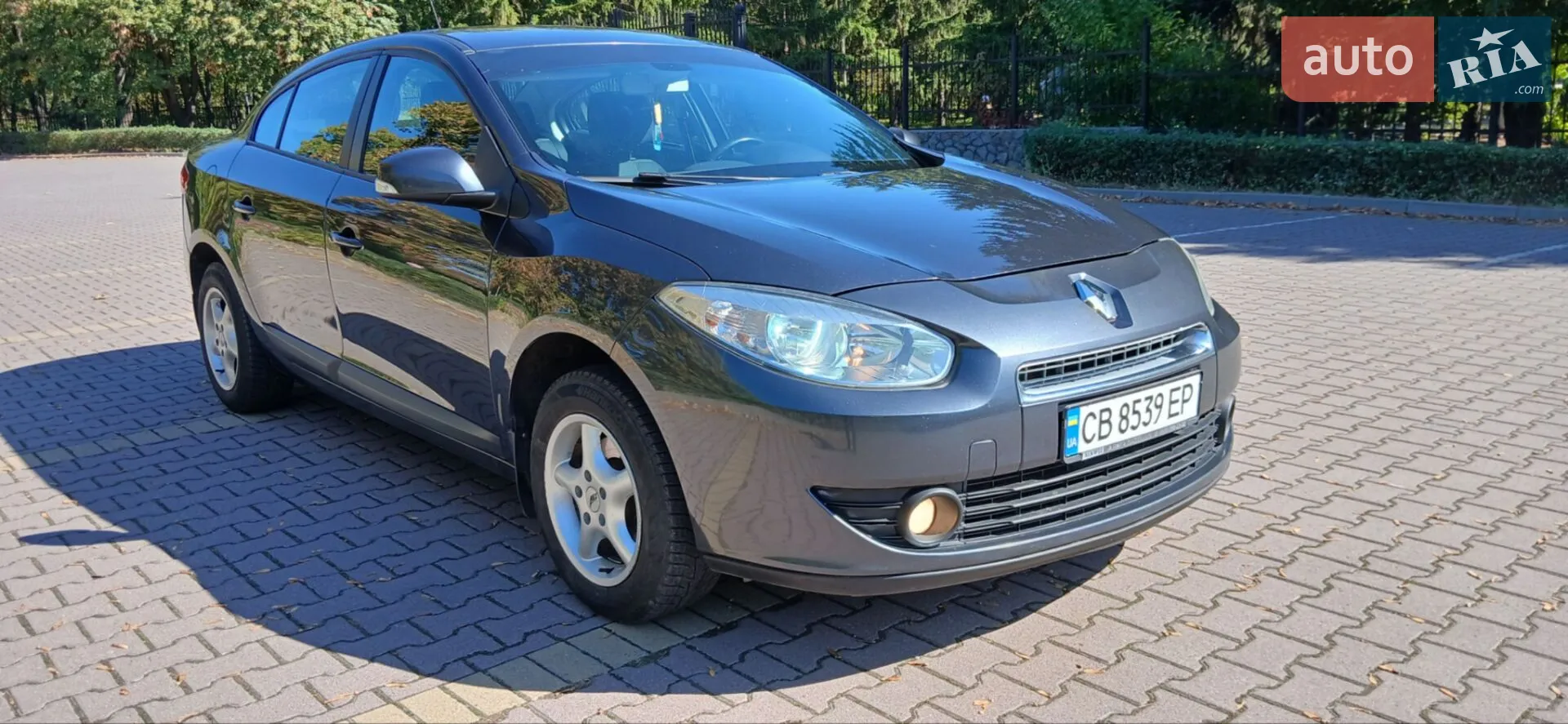 2011 Renault Fluence - мініатюра 8