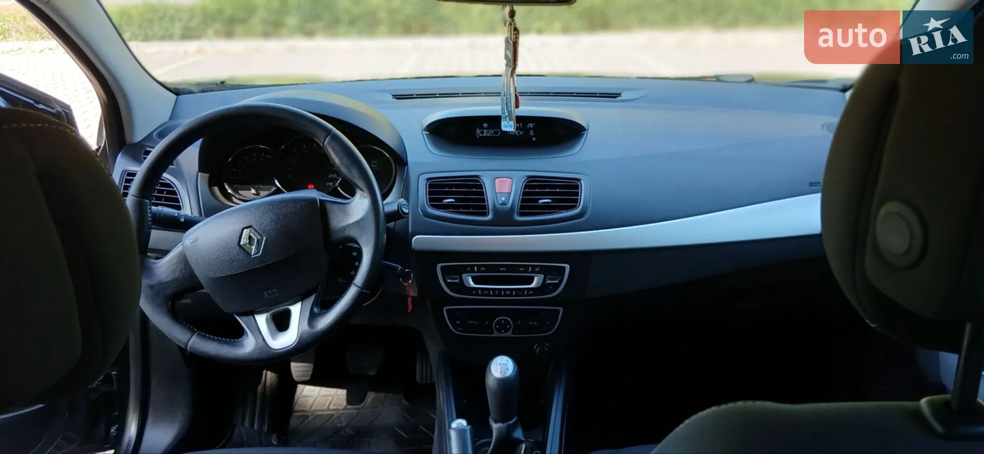 2011 Renault Fluence - мініатюра 10
