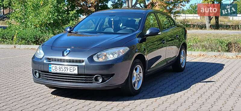 Седан Renault Fluence 2011 в Миргороде