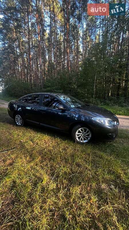 Седан Renault Fluence 2013 в Звягеле
