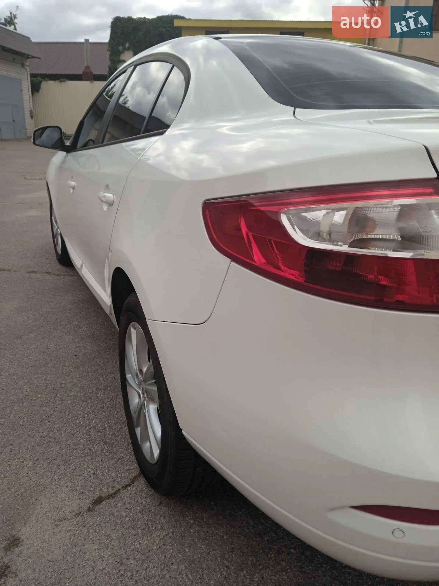 2015 Renault Fluence - мініатюра 7