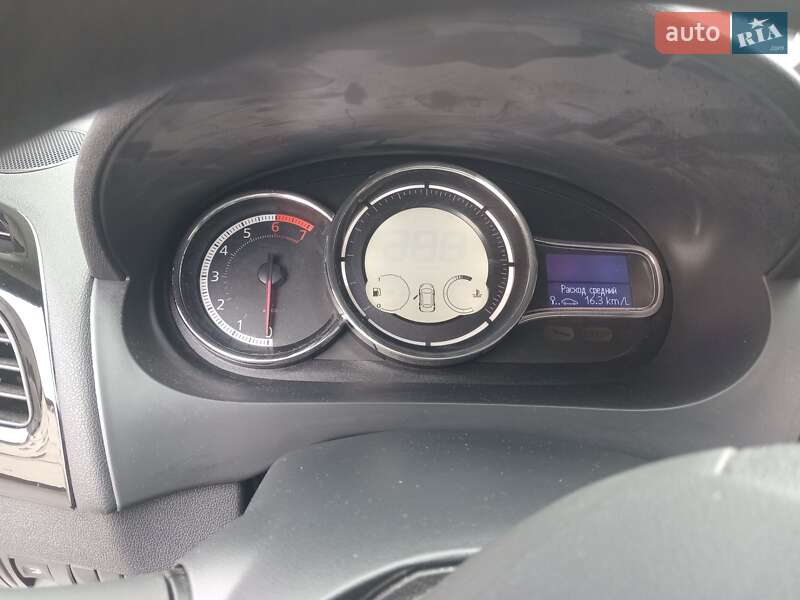 Седан Renault Fluence 2015 в Харькове фото 13 Седан Renault Fluence 2015 в Харькове