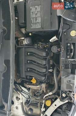 Седан Renault Fluence 2011 в 