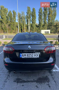 Седан Renault Fluence 2010 в 