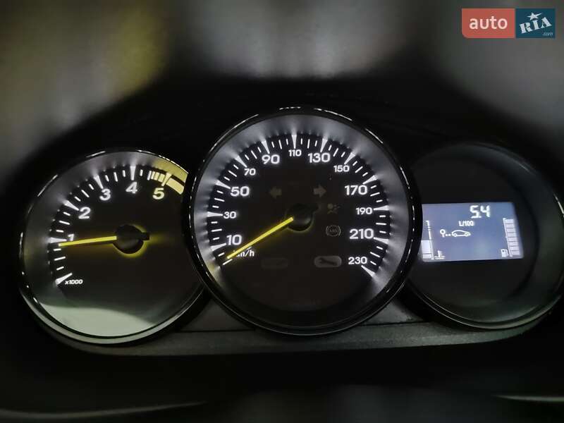 Седан Renault Fluence 2012 в Чернигове фото 2 Седан Renault Fluence 2012 в Чернигове